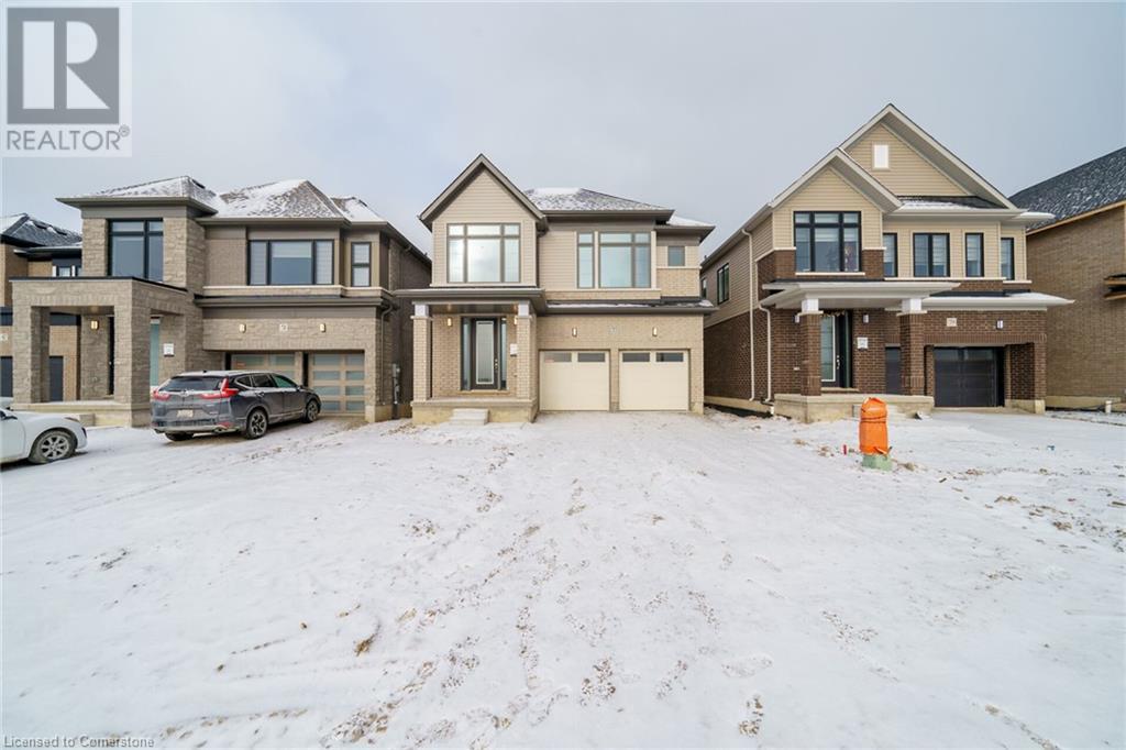 55 Teskey Crescent Property Photo 3