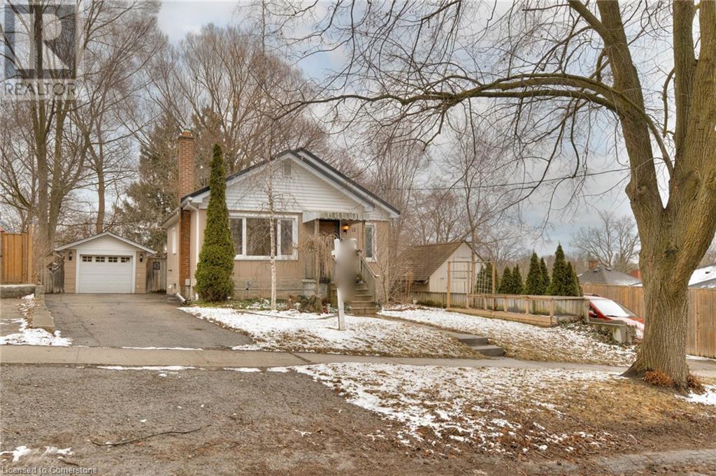 12 Barclay Avenue Property Photo