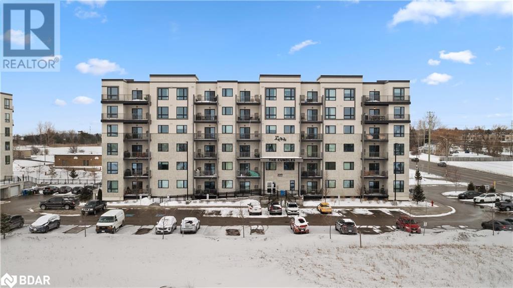 295 Cundles Road E Unit# 310 Property Photo
