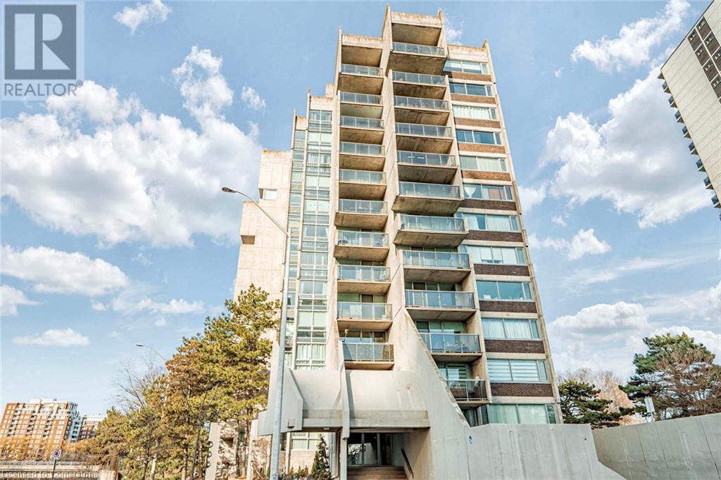 20 Speers Road Unit# Ph02 Property Photo