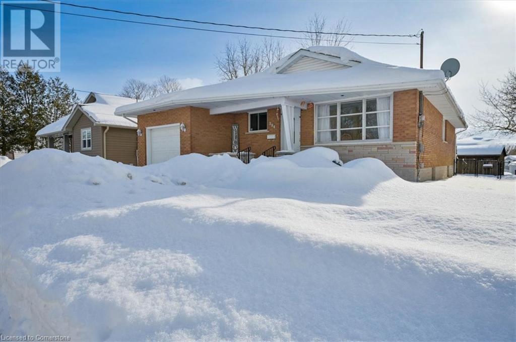 394 Clayton Street E Property Photo