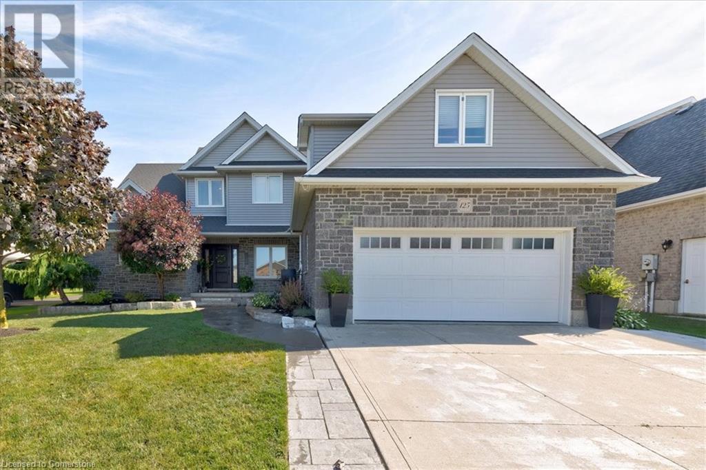 125 Armstrong Street W Property Photo