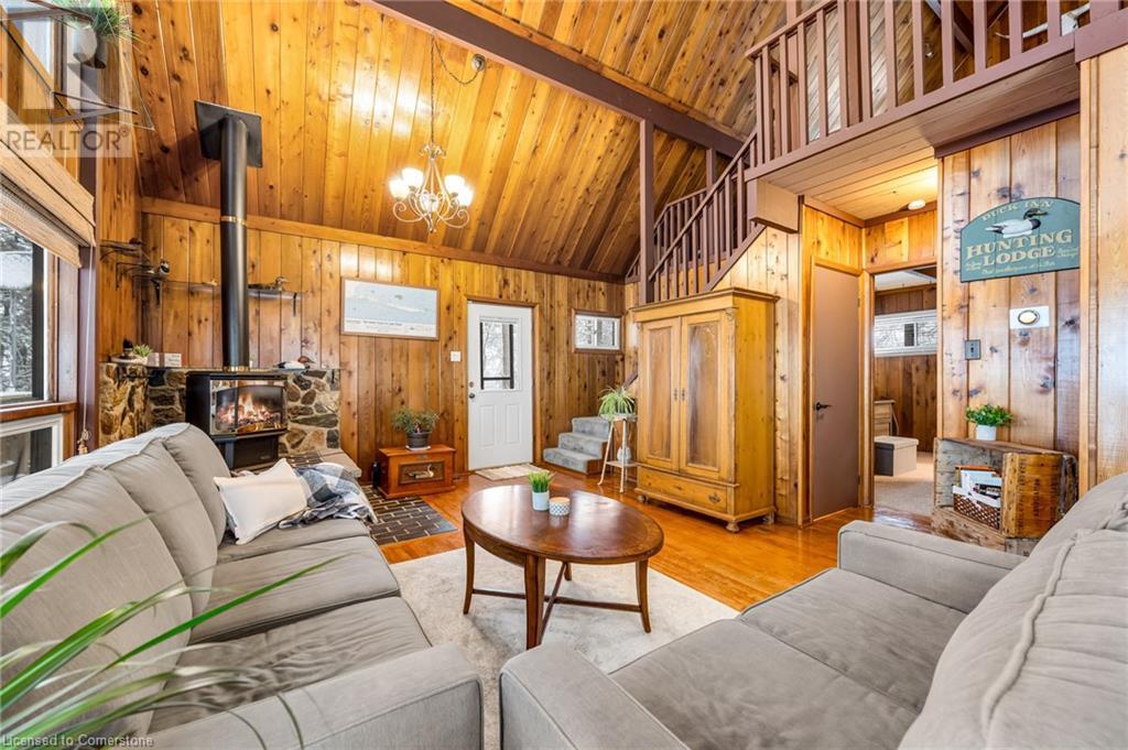 250 Radical Road Property Photo 13
