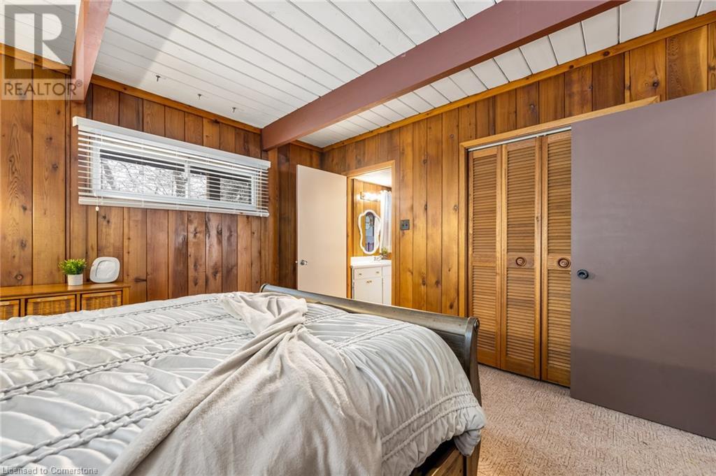 250 Radical Road Property Photo 17