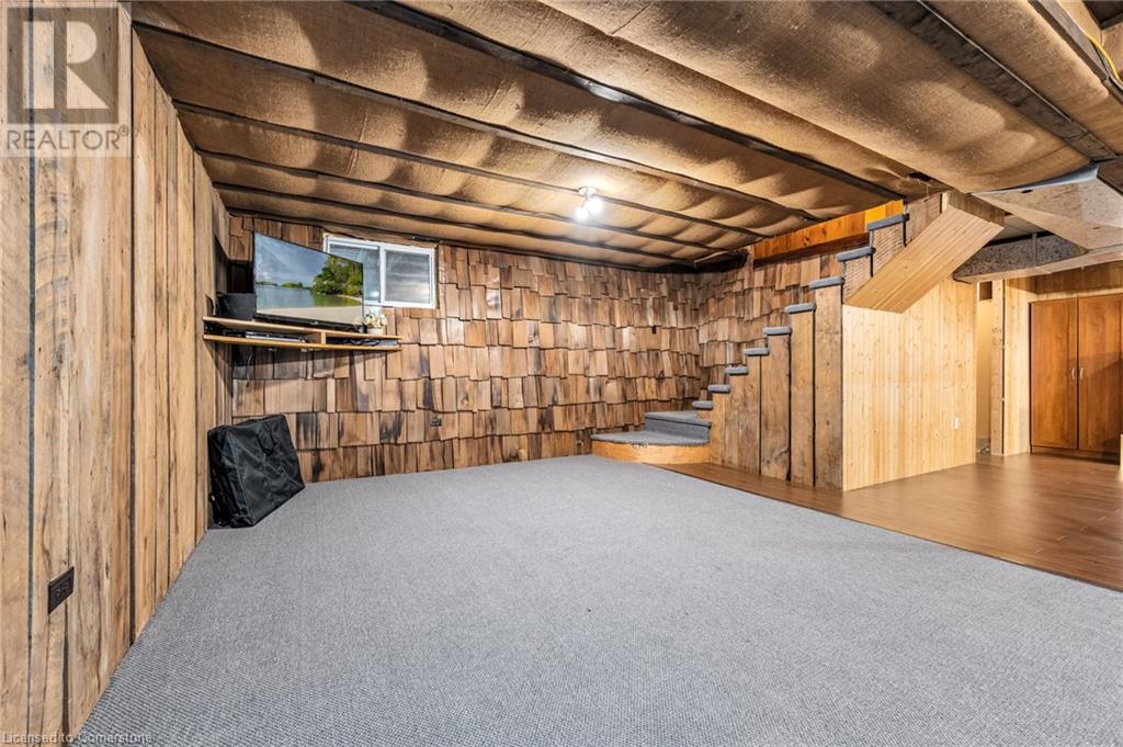 250 Radical Road Property Photo 38
