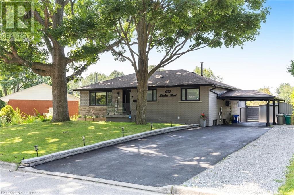 1302 Dunbar Road Property Photo