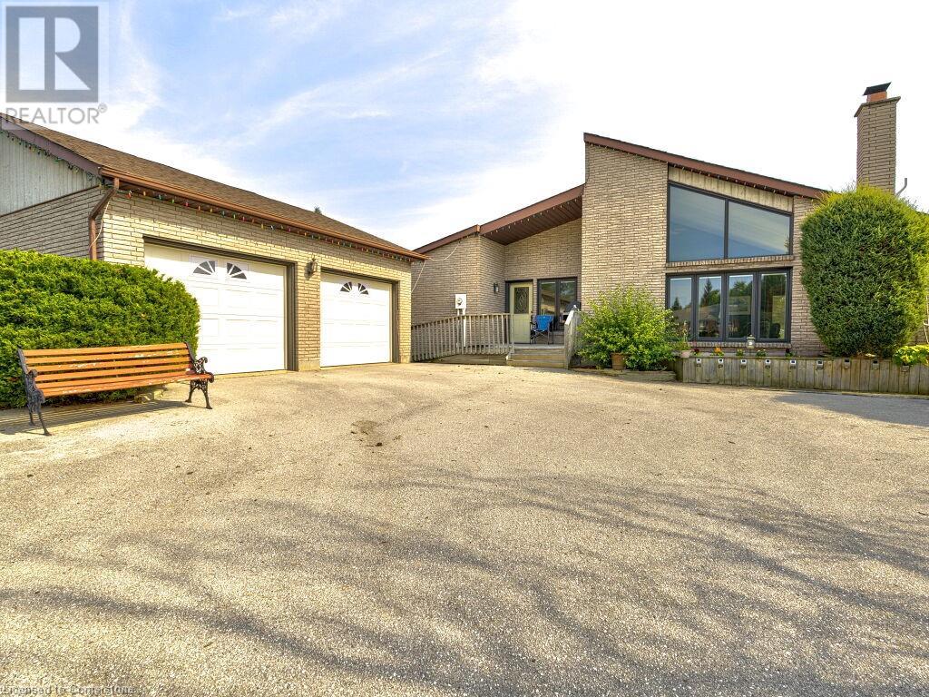 11331 Amos Drive Property Photo 1