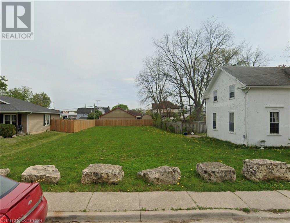 17 John St Property Photo 2
