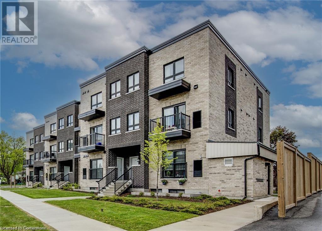600 Victoria Street S Unit# 9 Property Photo
