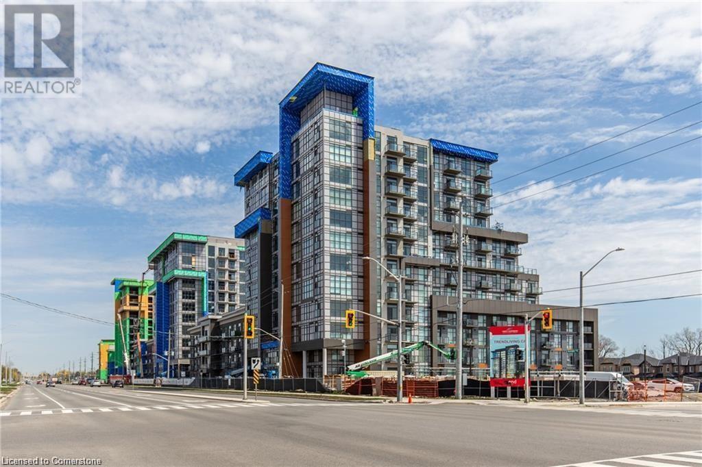461 Waterdown East Real Estate Listings Main Image