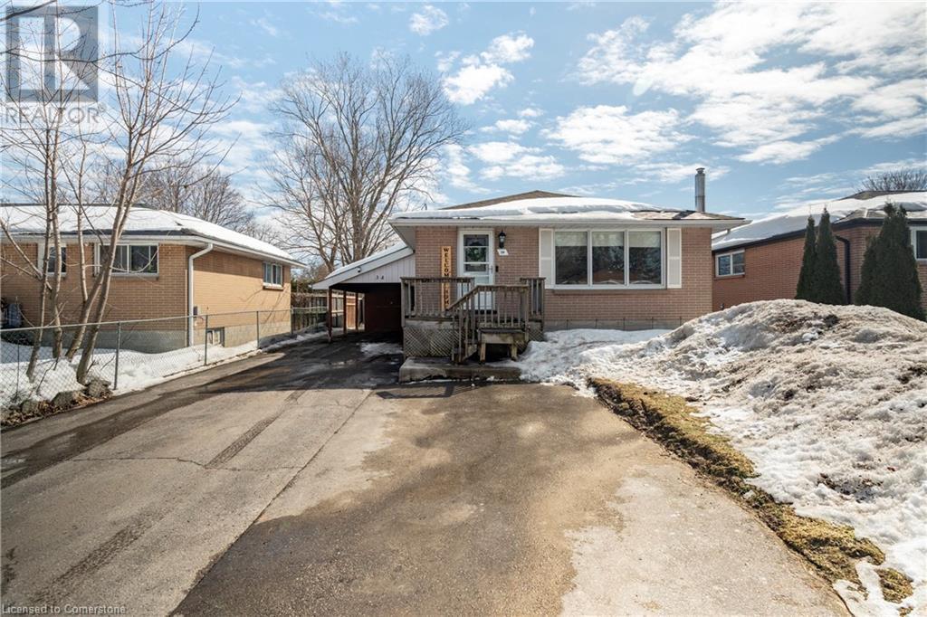 34 Bothwell Crescent Property Photo 2