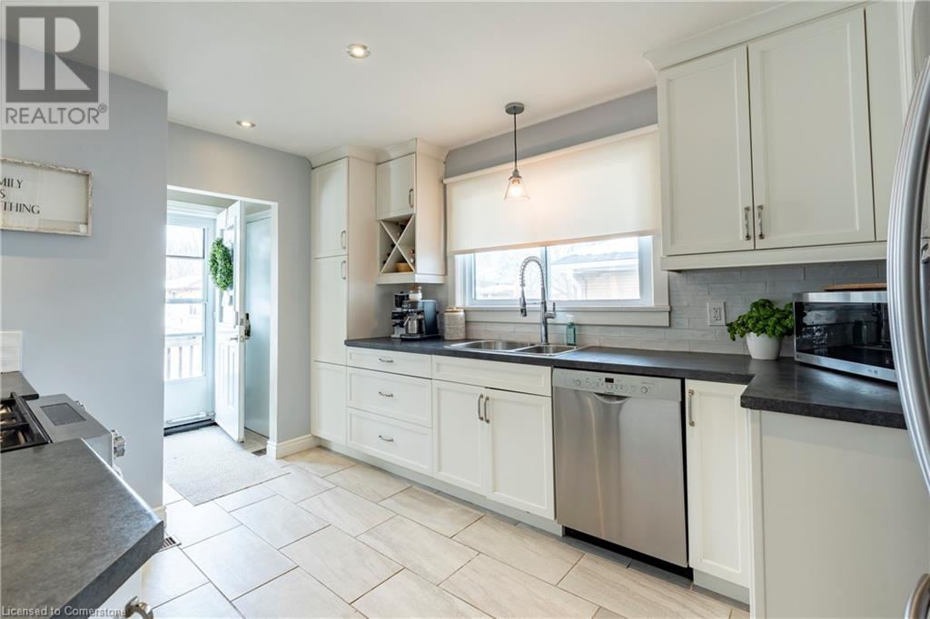 34 Bothwell Crescent Property Photo 10