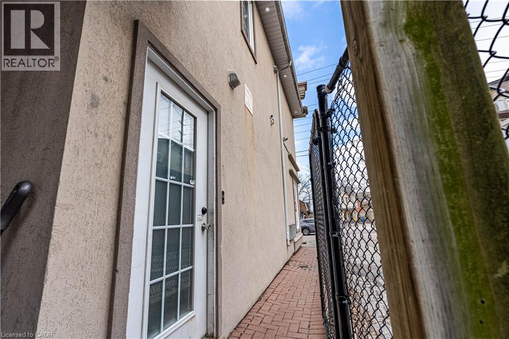 10 Main Street Property Photo 39