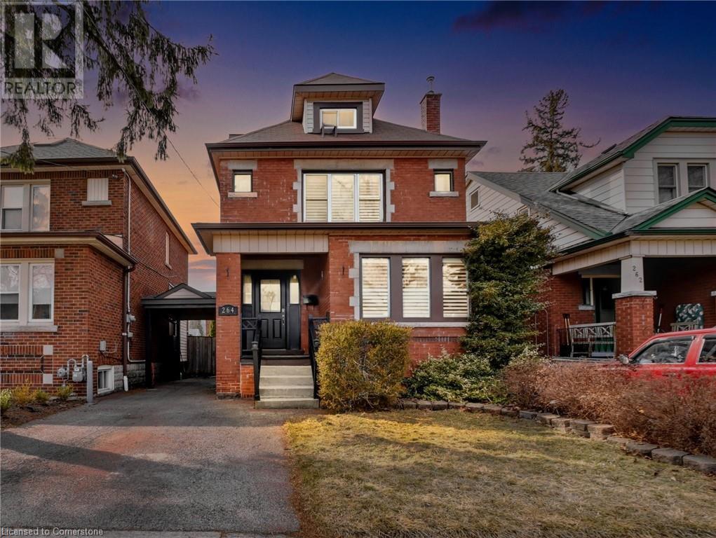 264 Houghton Avenue S Property Photo