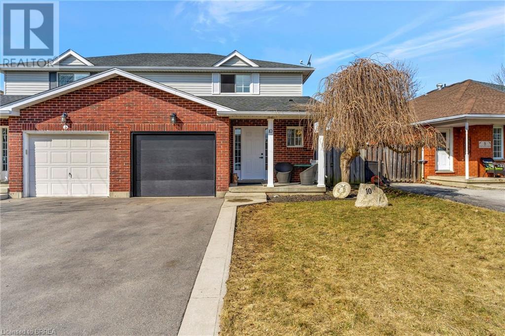 632 Caledonia South West Real Estate Listings Main Image