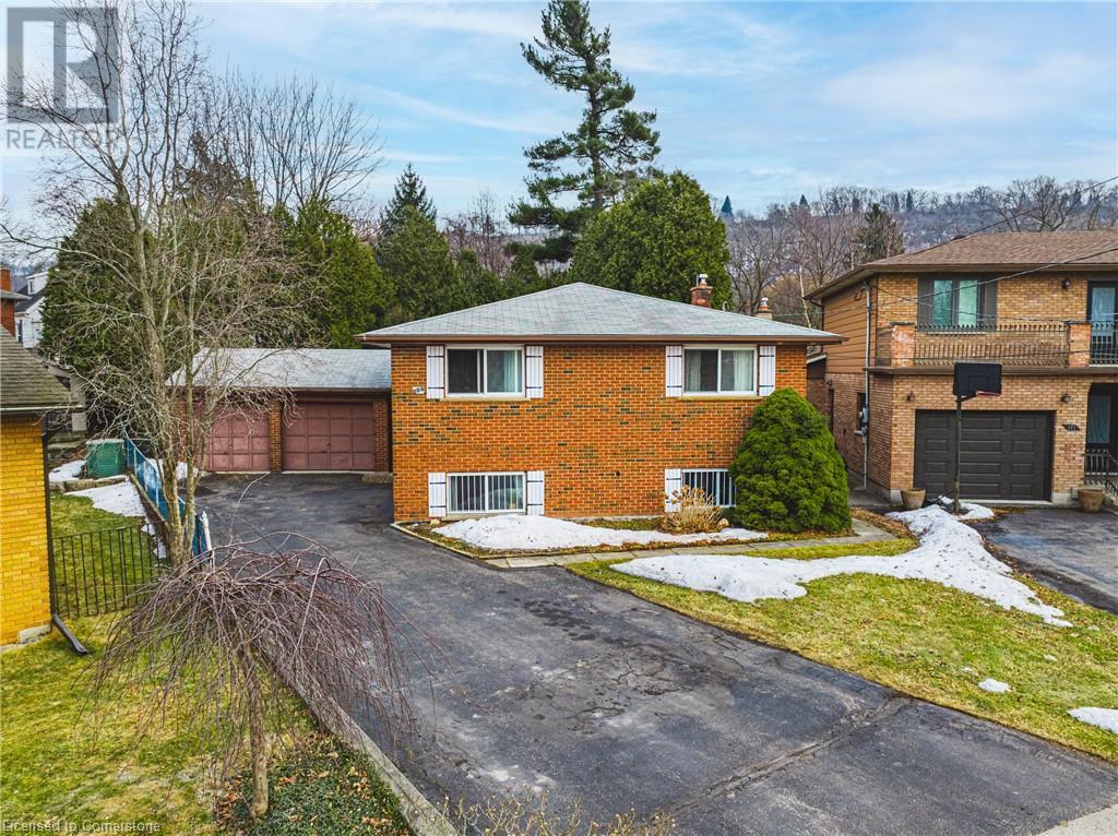 117 Iona Avenue Property Photo
