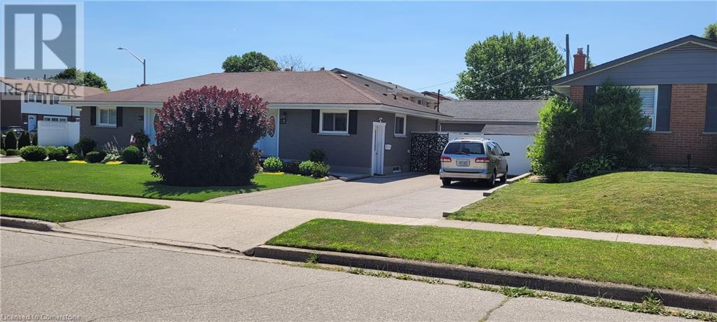 31 Northview Real Estate Listings Main Image