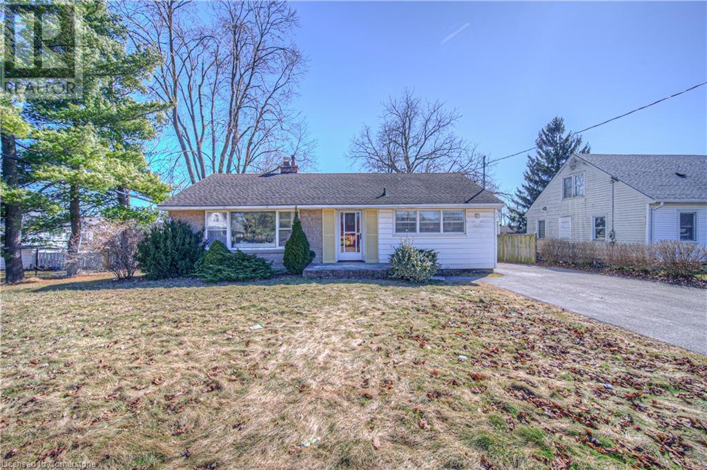 153 Ballantyne Avenue Property Photo