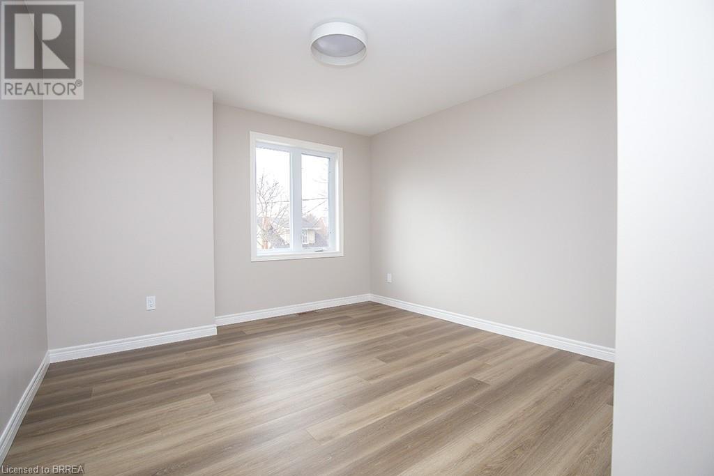 355 Wellington Street Property Photo 40