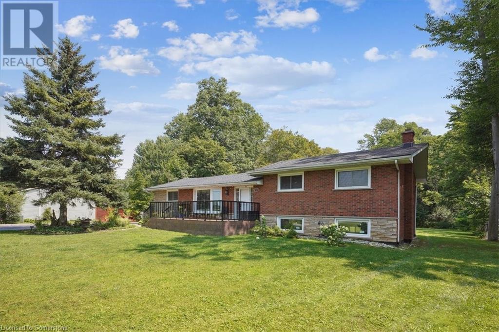 677 Glancaster Road Property Photo