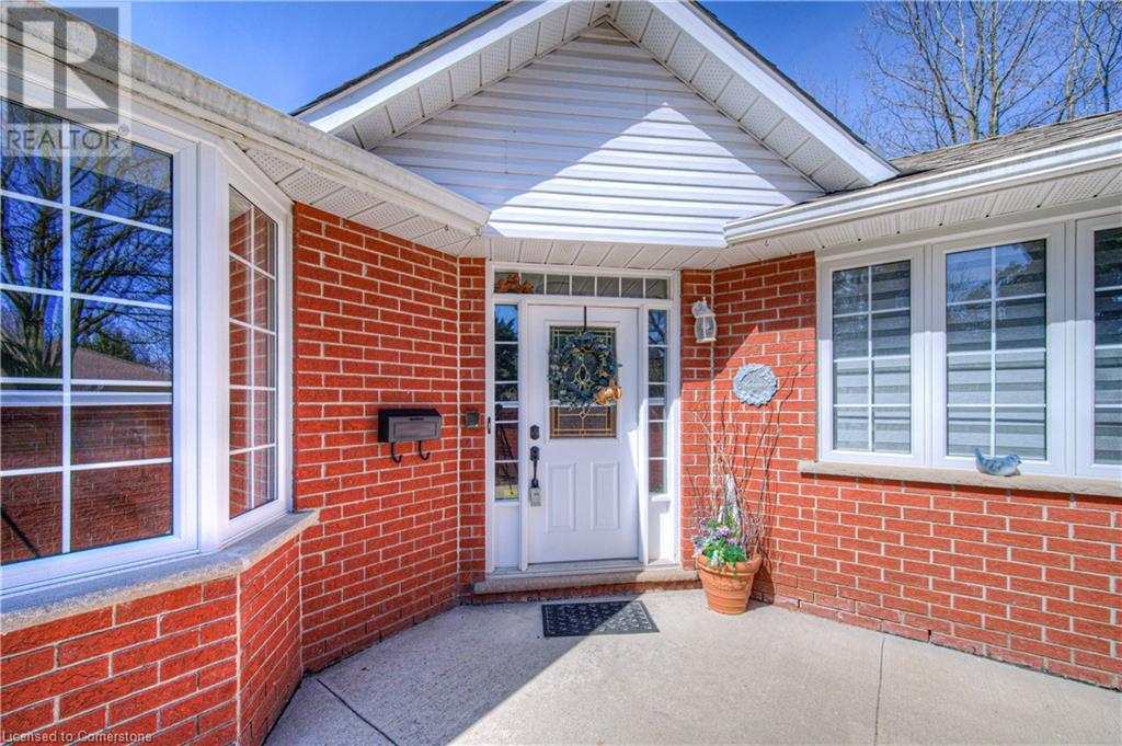 32 Shades Mills Real Estate Listings Main Image