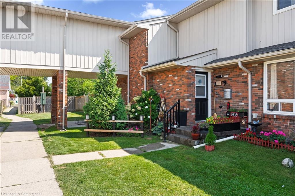 100 Brownleigh Avenue Unit# 256 Property Photo