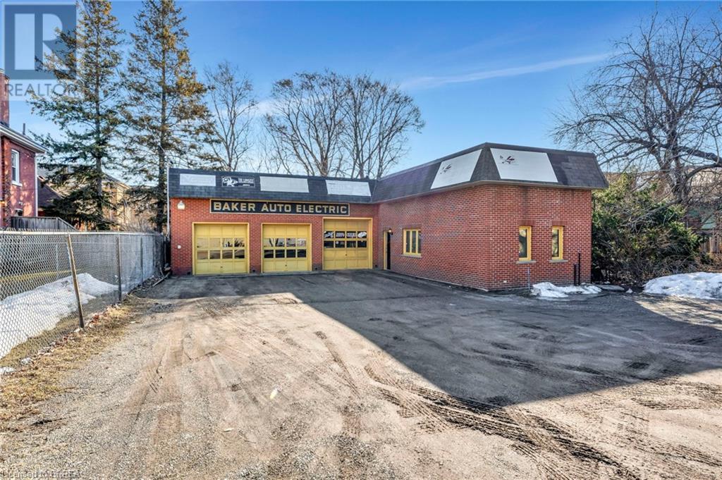 11 Clarence Street Property Photo