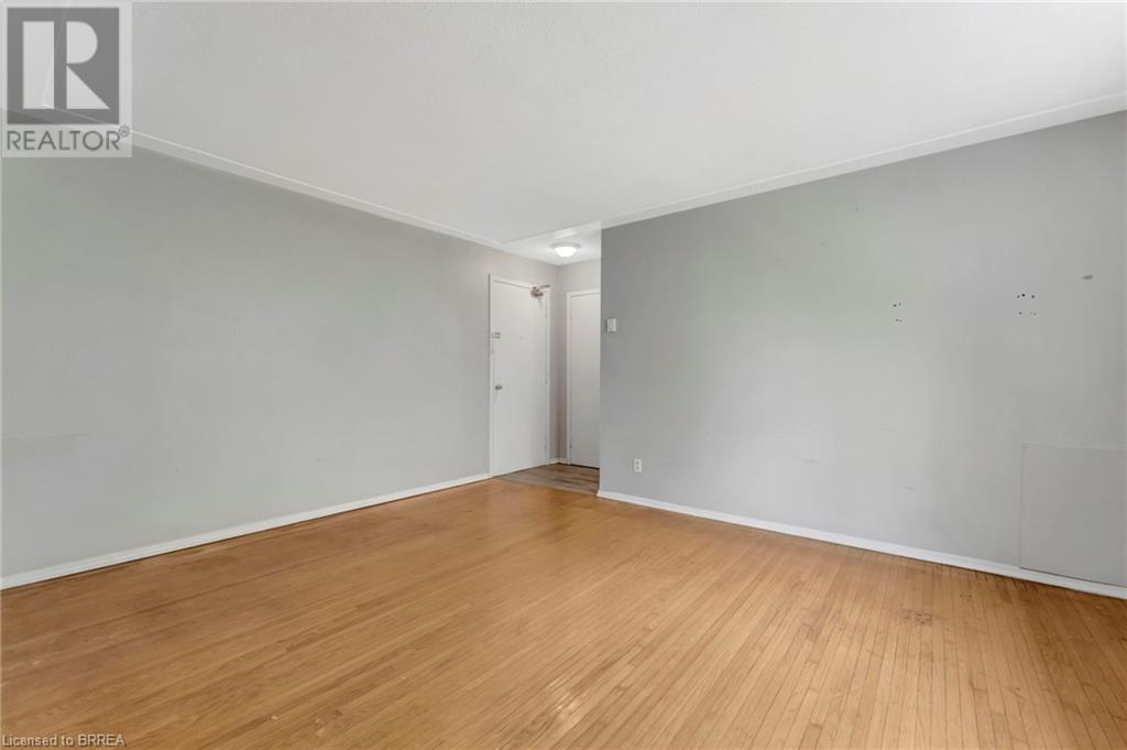 16 East Avenue Property Photo 9