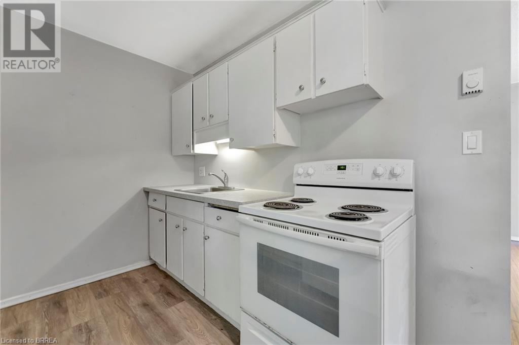 16 East Avenue Property Photo 12