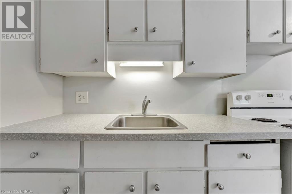 16 East Avenue Property Photo 13