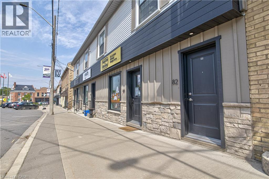 82 Stanley Street Property Photo 2
