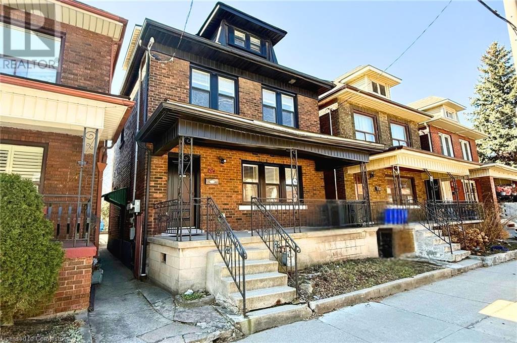 574 Cannon Street E Property Photo 2