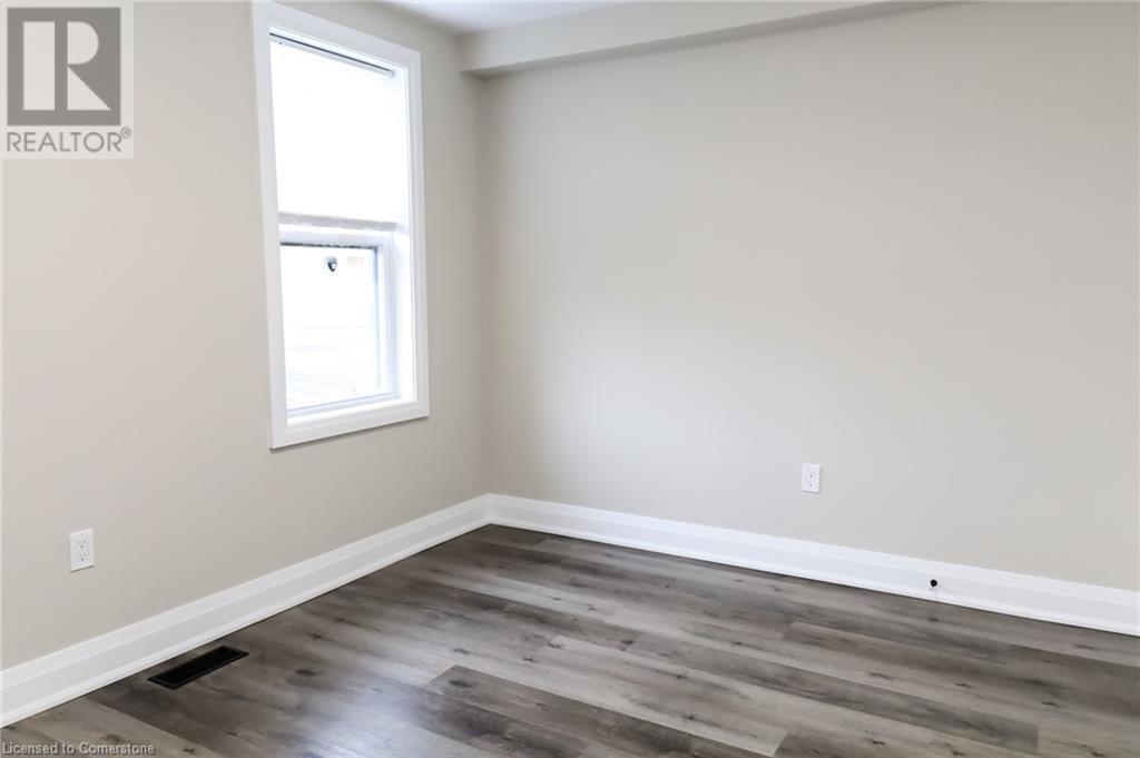 574 Cannon Street E Property Photo 7
