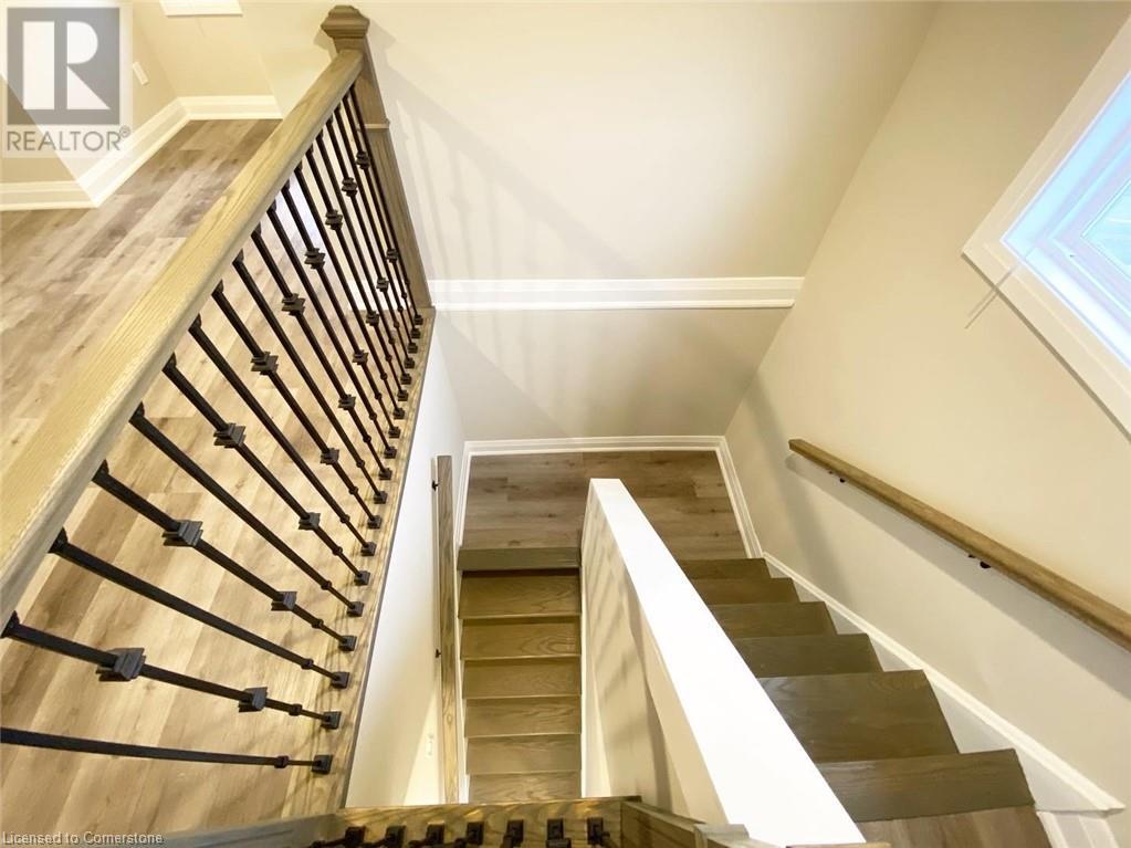 574 Cannon Street E Property Photo 15