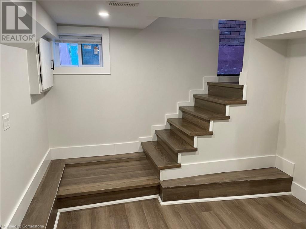 574 Cannon Street E Property Photo 23
