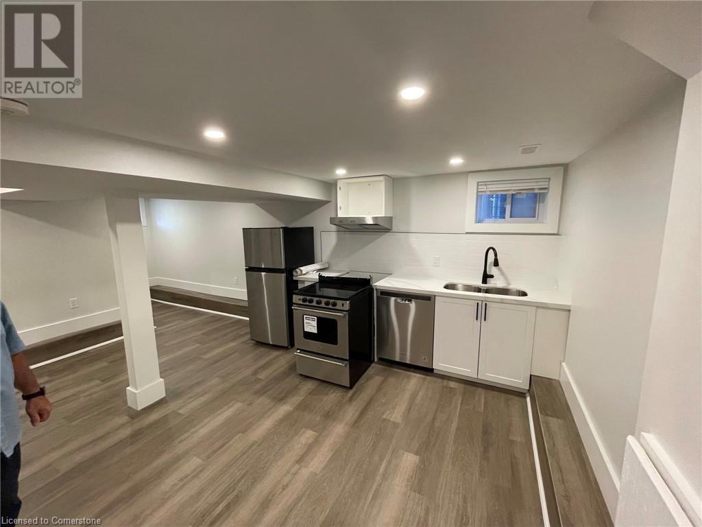 574 Cannon Street E Property Photo 25