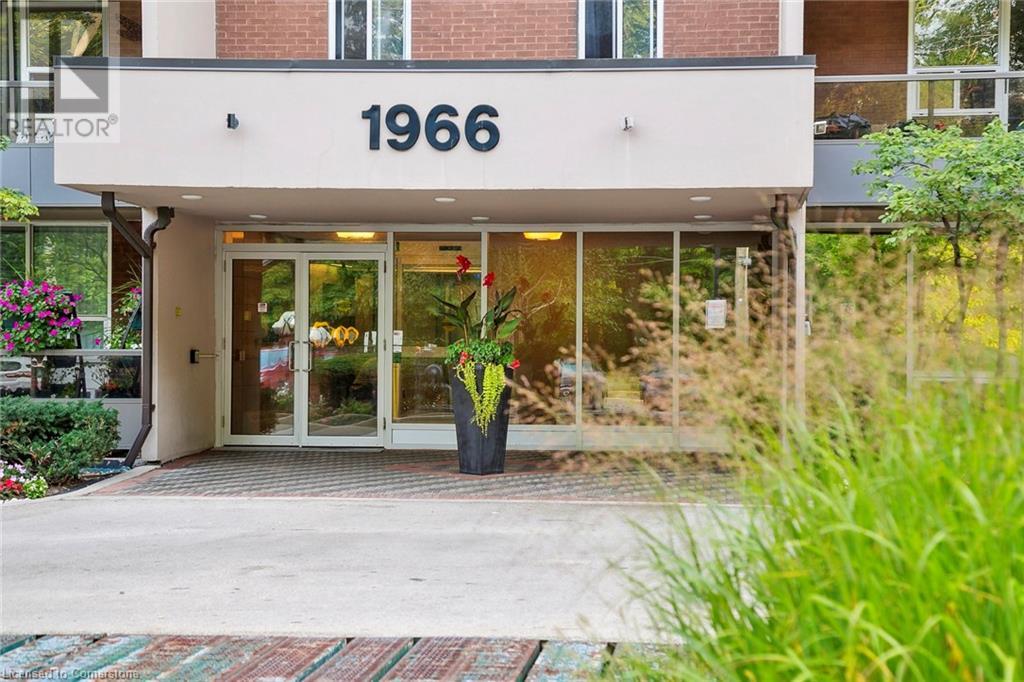 1966 Main Street W Unit# 1508 Property Photo