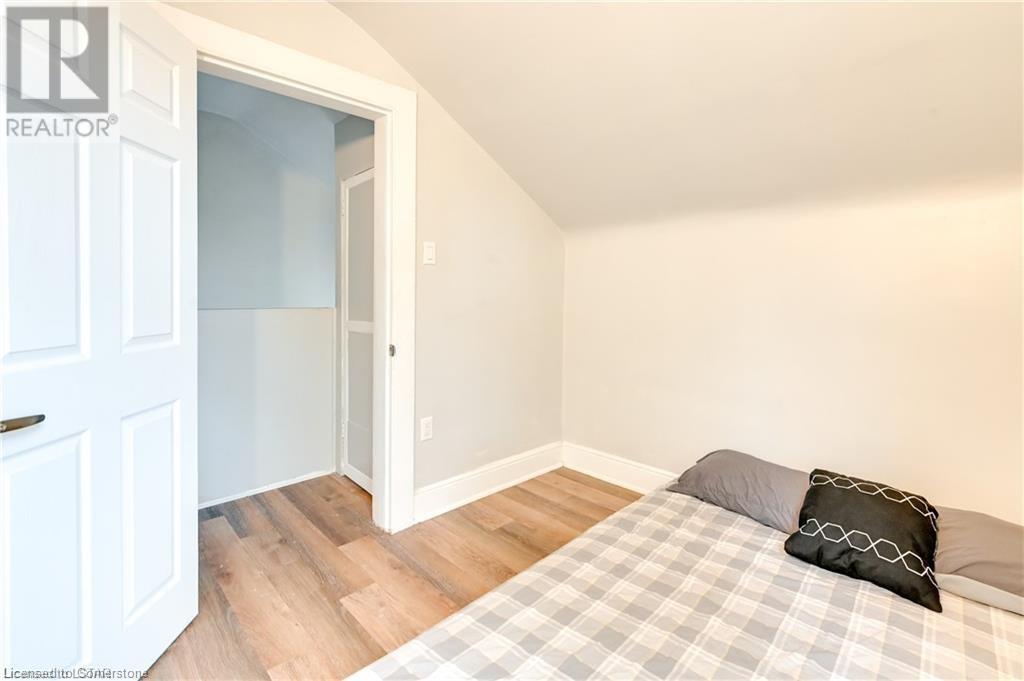 12 Cartwright Street Property Photo 29