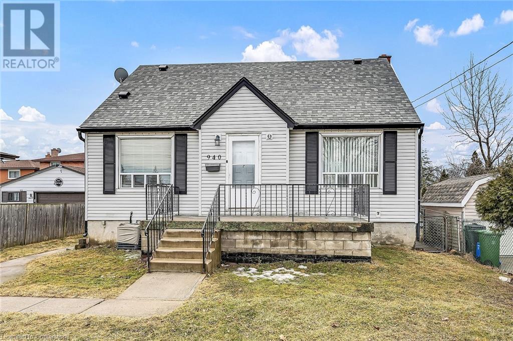 253 Huntington Real Estate Listings Main Image