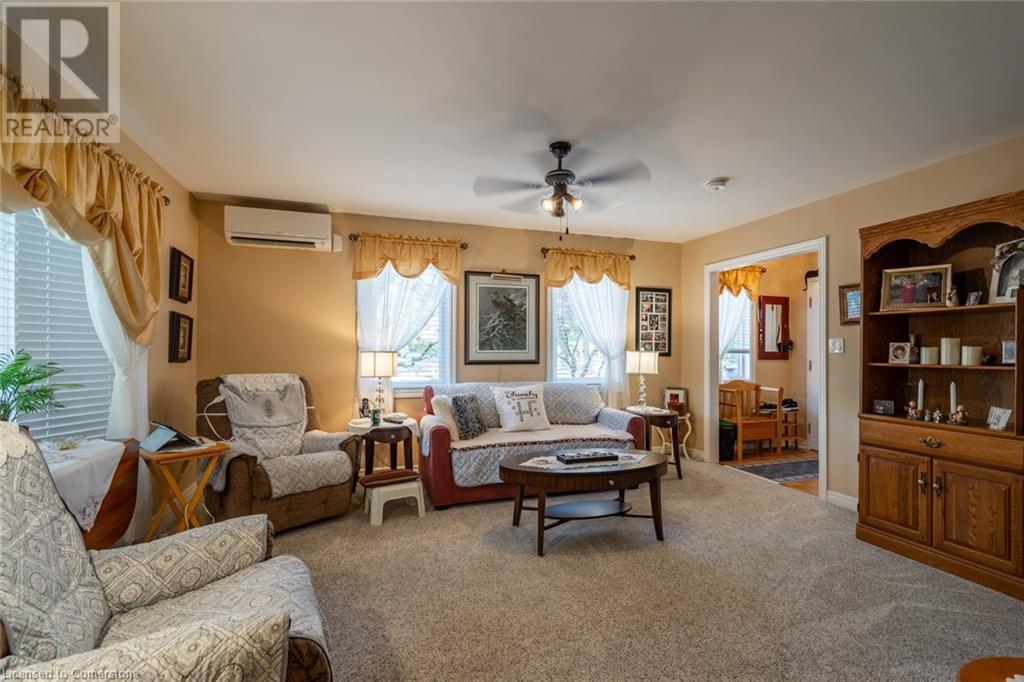 81 Hamilton Street N Property Photo 22