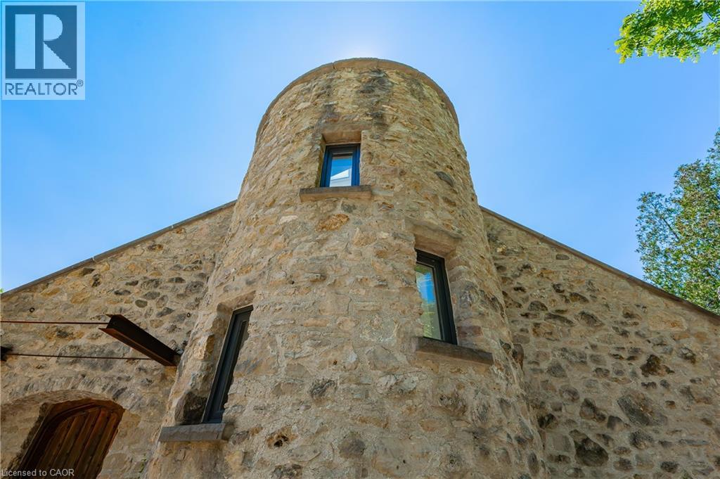 362 Geddes Street Property Photo 45