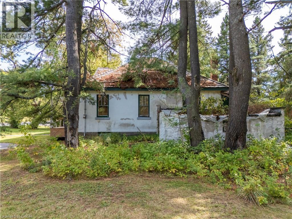 300 Manitoba Street Property Photo 4