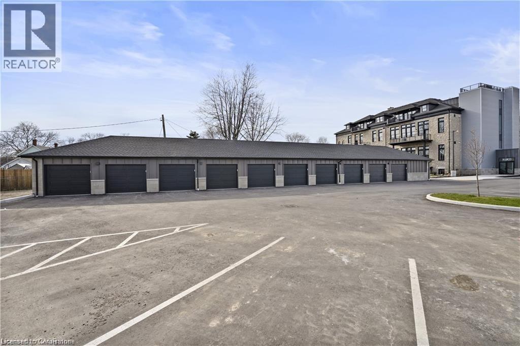 247 Brock Street #204 Property Photo 27