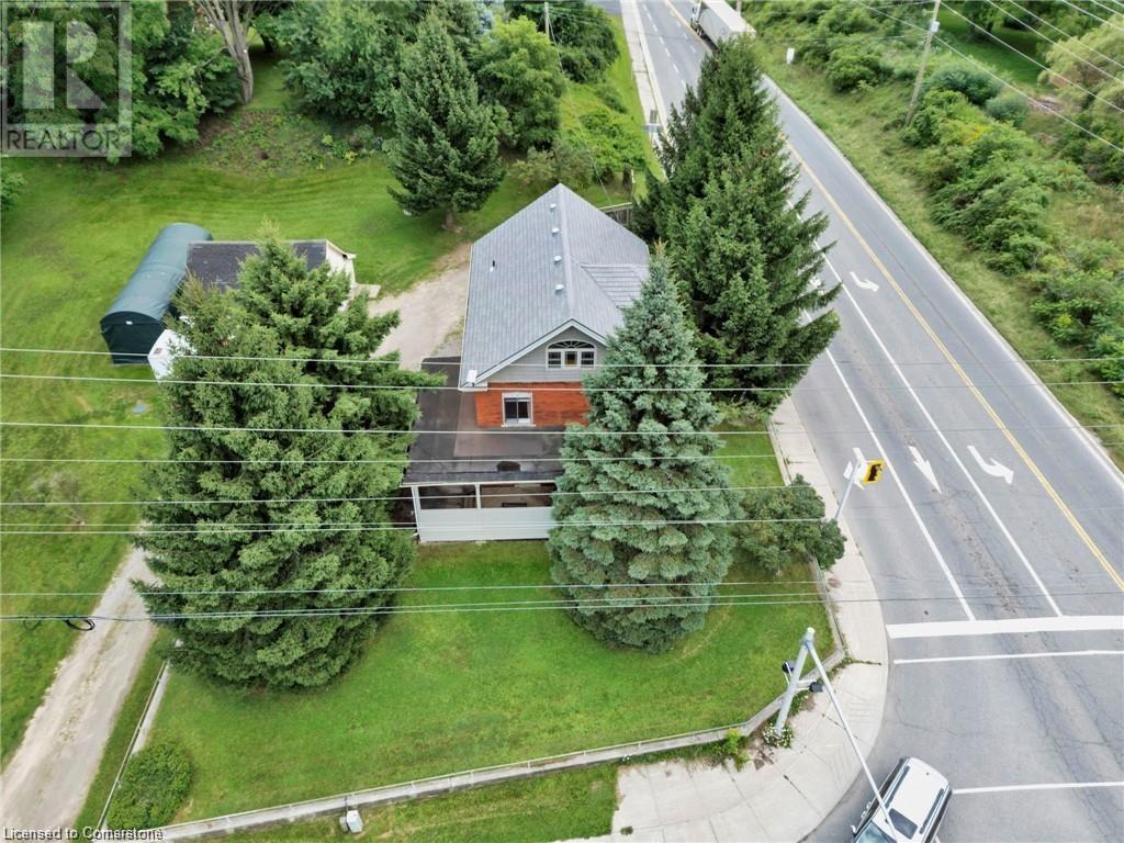 2038 Governors Road Property Photo
