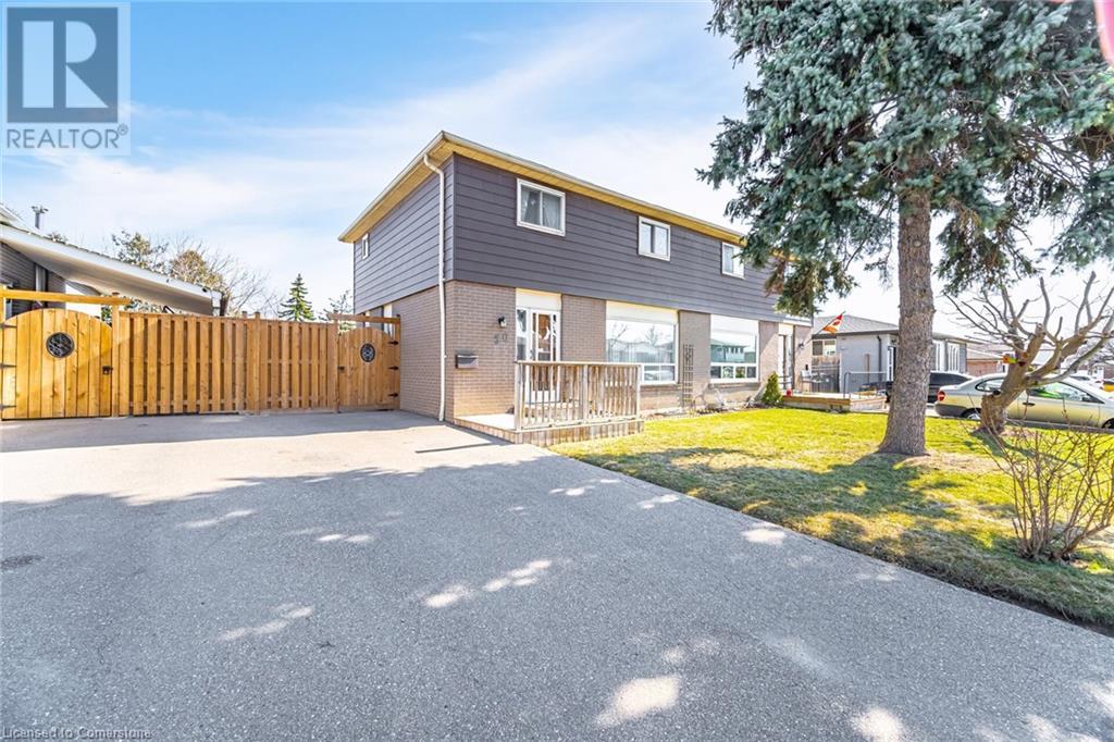 56 Forsythia Road Property Photo
