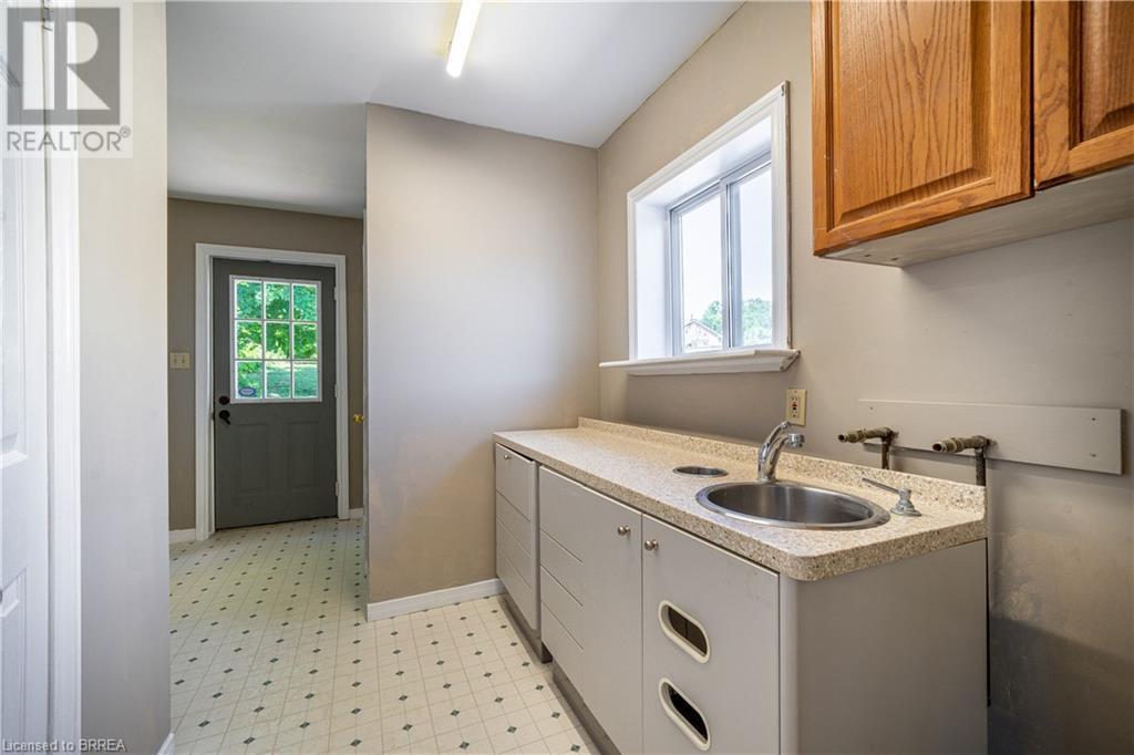 20 William Street Property Photo 16