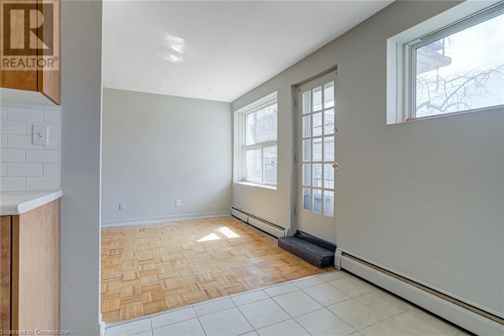 443 Pearl Street Property Photo 15