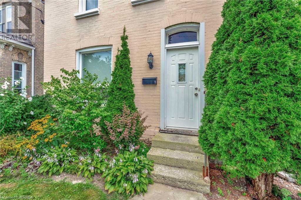 39 Port Street Property Photo 2