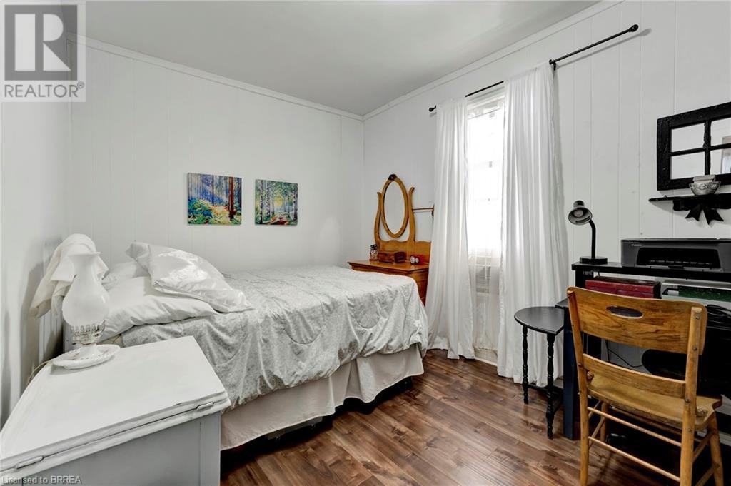 39 Port Street Property Photo 8