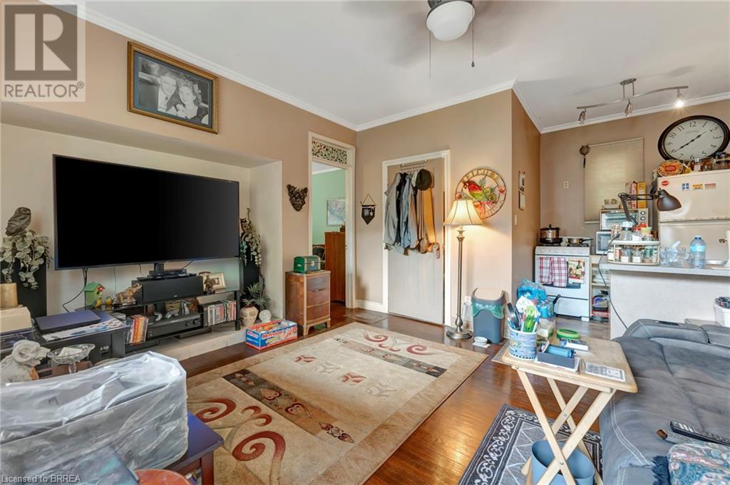 39 Port Street Property Photo 12